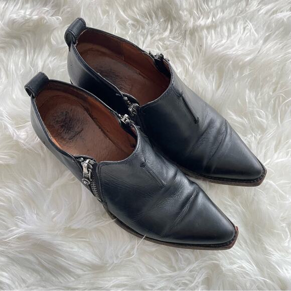 Frye | Womens Sacha Moto Shootie Short Ankle Booties Boot Black Leather Snip Toe - Picture 6 of 11